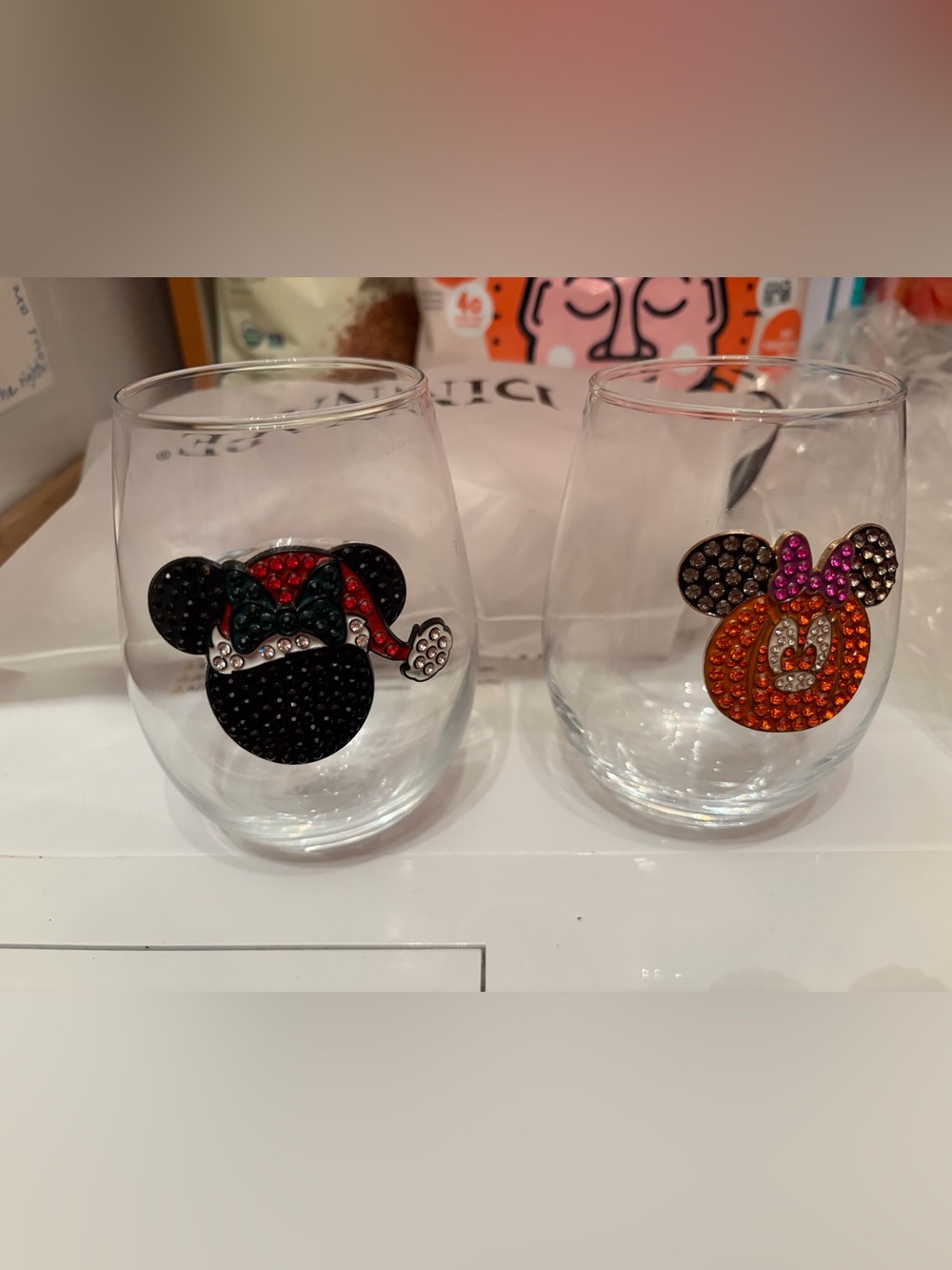 Disney Minnie Mouse pumpkin and christmas wineglass